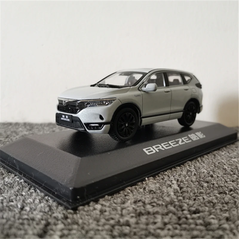 

1/43 Honda BREEZE Hybrid Alloy Car Model Diecasts Metal Toy Vehicles Car Model Miniature Scale Simulation Collection Kids Gifts