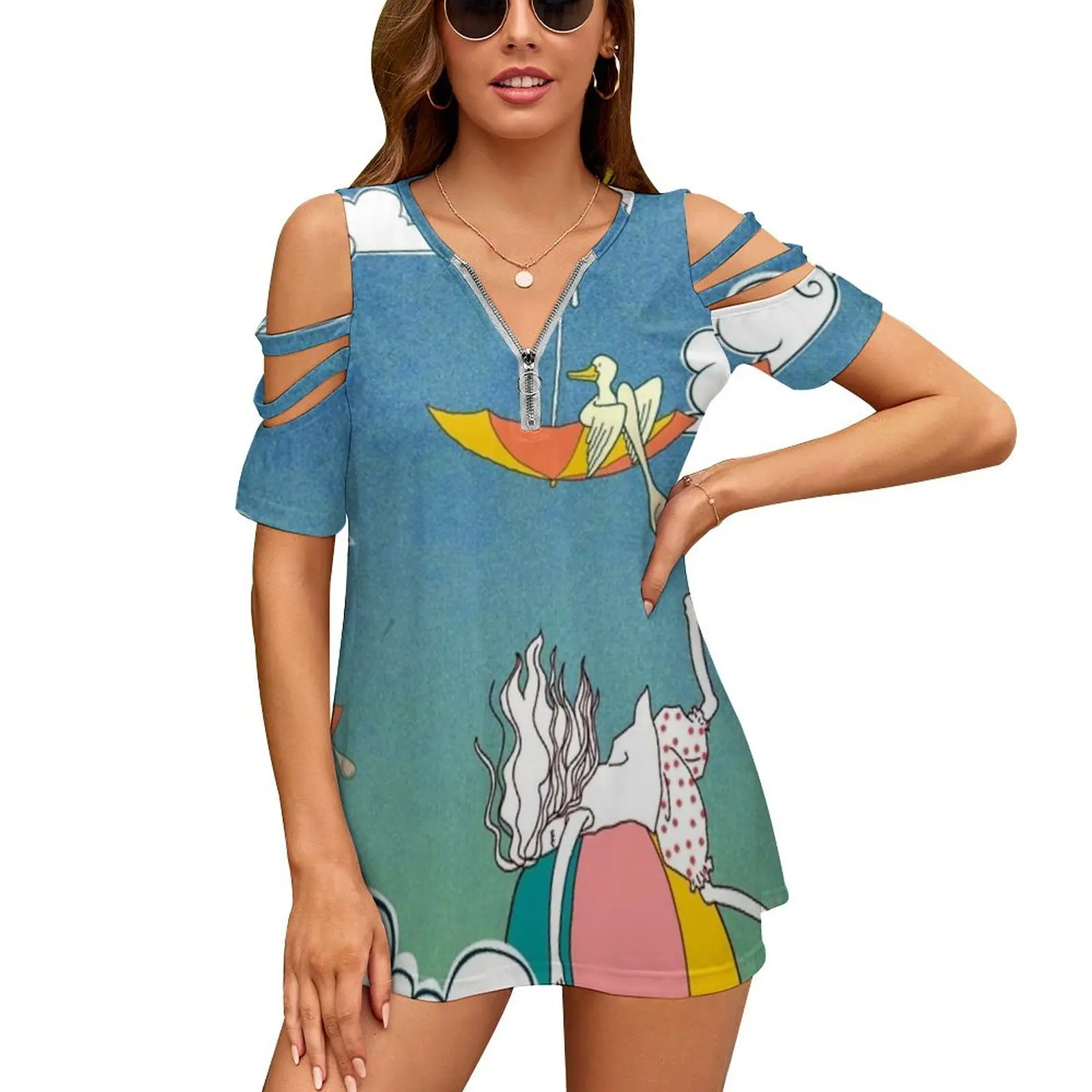 Женская футболка с круглым вырезом коротким рукавом и принтом |