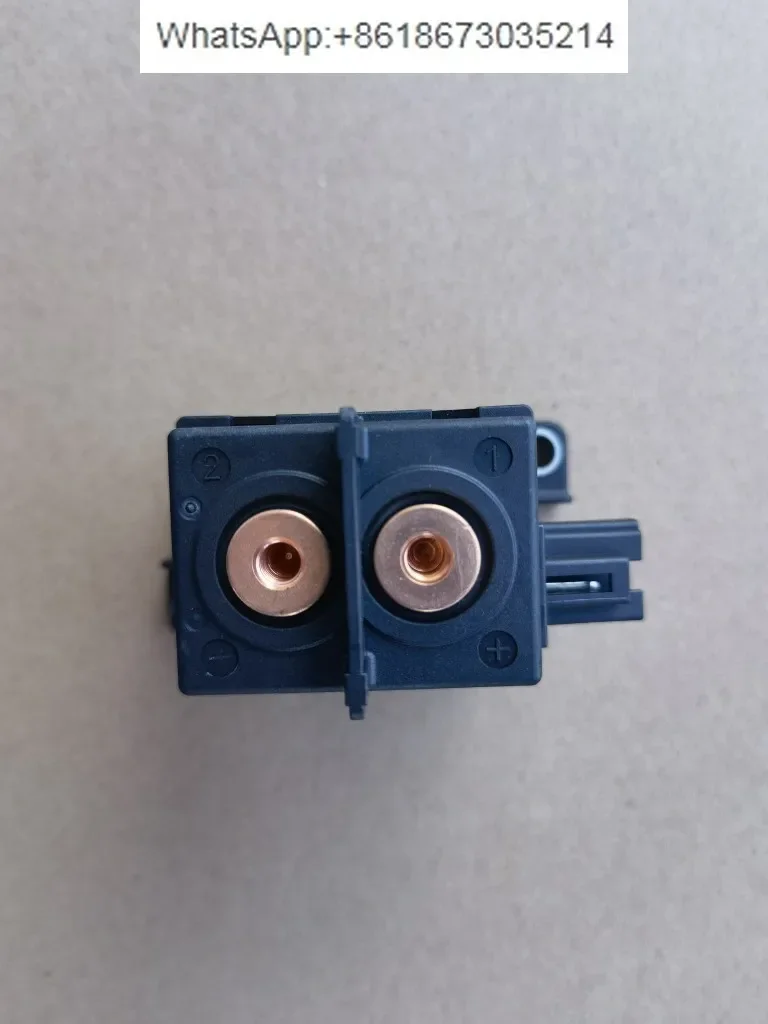 Контактор HVDC HFE82V-200B 750-12-HC5 реле 750V200A