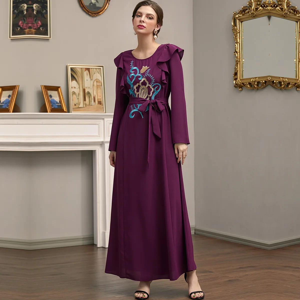 

Wepbel Arabic Robe Muslim Dress Women Eid Abaya Islamic Clothing Turkey Kaftan Purple Embroidery Ruffles Pure Color Tied Robe