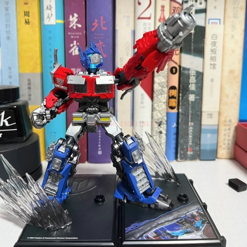 Групповые трансформеры Bloks: Rais Of The Beasts Optimus Primal Bumblebee Arcee Mirage собранная подвижная