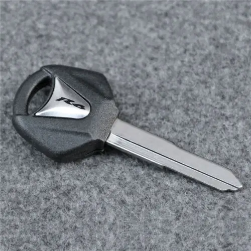 

Подходит для Yamaha YZF R1 MT01/03 Tmax Nmax Vmax Xmax MT09 R6 FZ1 FZ6 XJR1300 FZR NVX JYM Пустой ключ, необрезанный