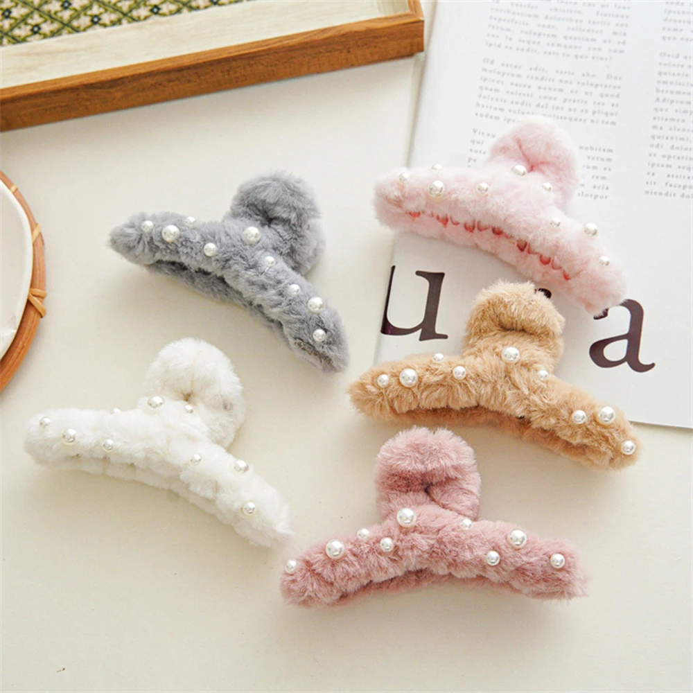 

12.5cm Winter Solid Color Plush Pearl Hair Claws Fluffy Grab Clip Hairpin Hair Accessories Ponytail Shark Clip Faux Fur HairClip