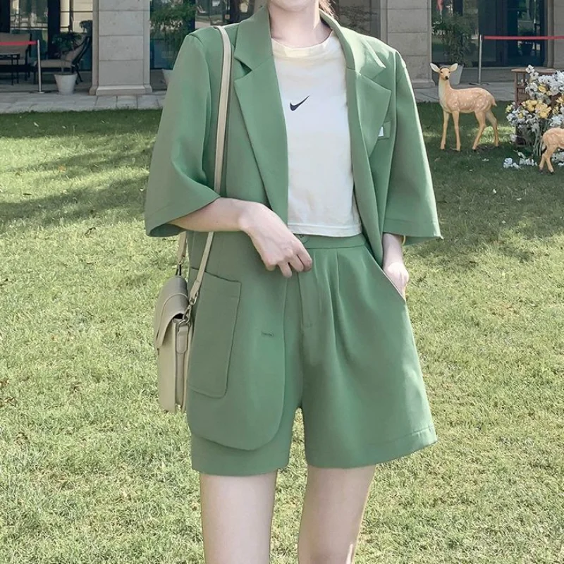 Plus Size Women's 2 Piece Solid Half Sleeve Blazer and Pants Business Office Suit Shorts Set