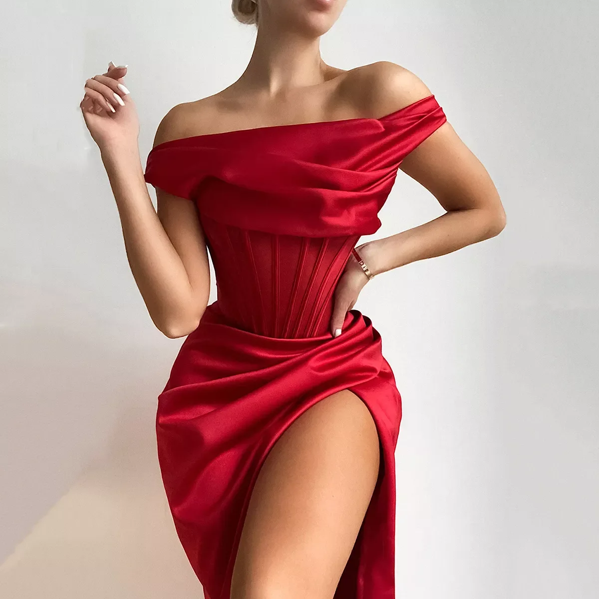 

Quality Satin Bodycon Dress Elegant Women Party Dress 2021 Red Off The Shoulder Sexy Dress Celebrity Evening Night Dresses