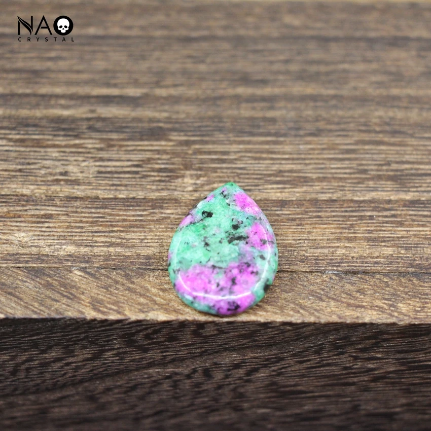 

Натуральный драгоценный камень капля 18x25 мм