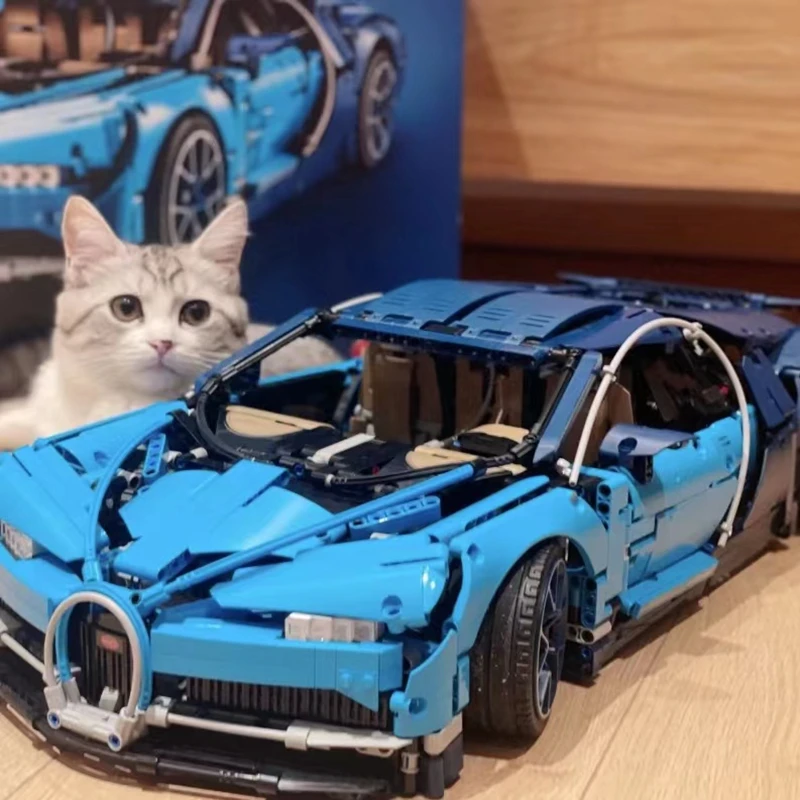 

IN STOCK 1∶8 Bugaitti Super Racing Sportcar Techinology Building Blocks 42083 Toys Plastic Model Bricks Gifts for Children Adult