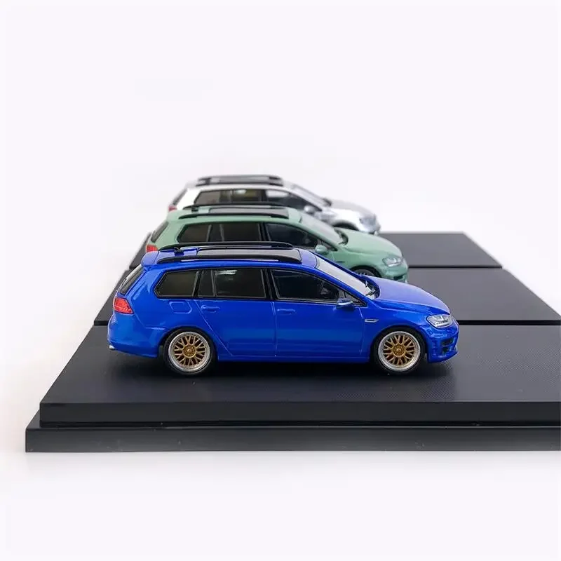 ZOOM 1:64 Golf 7R / Gen.7 Wagon limited699 литая модель автомобиля