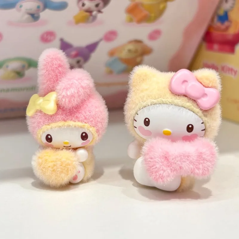 Фото Персонажи Sanrio Pochacco Cinnamoroll Kuromi Little Darling, модель игрушки, мини-слепая коробка, фигурка персонажа из мультфильма, детские игрушки №2