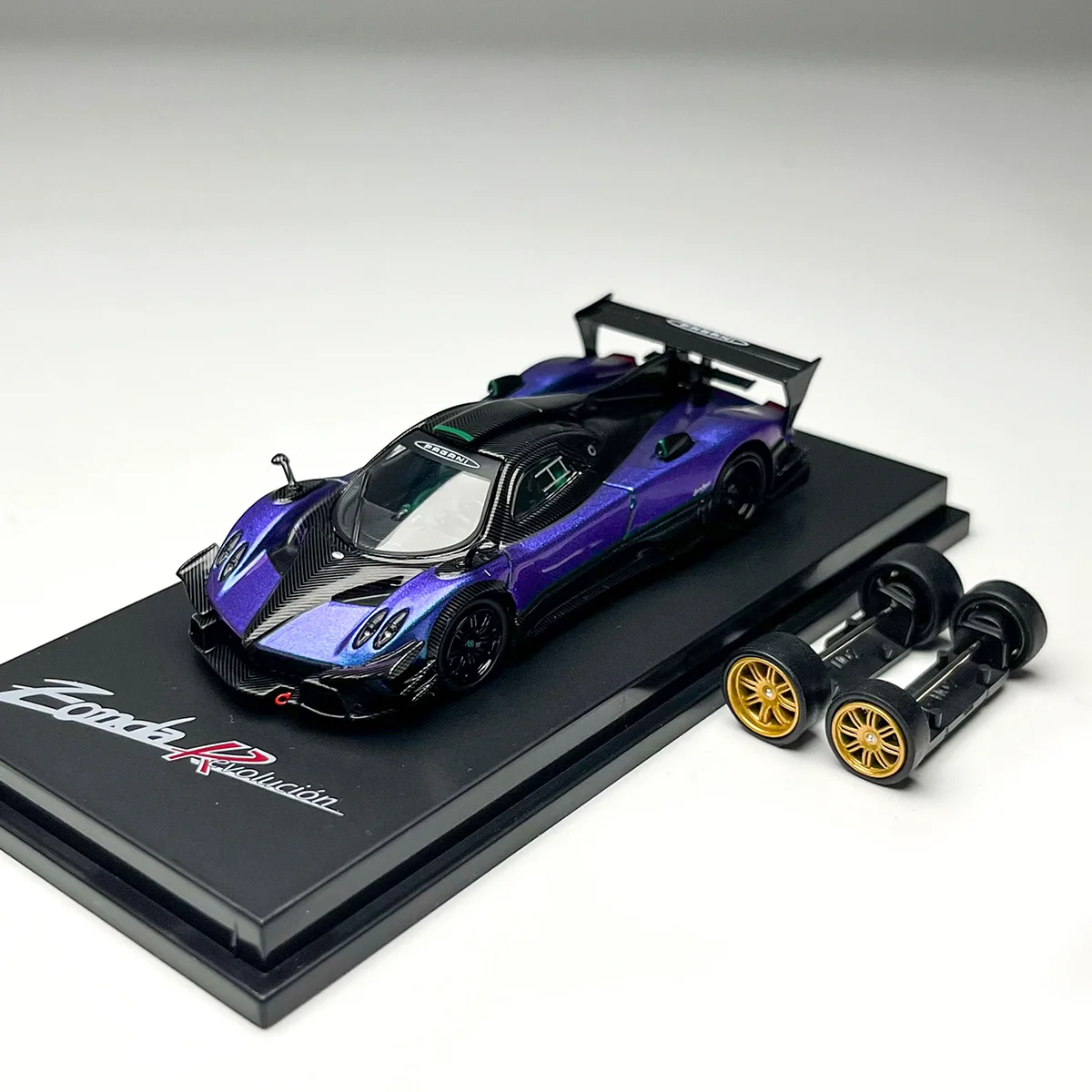 Металлическая модель автомобиля CM 1:64 Zonda Revlucion-BL, синий сплав (art.: 3920da65b700d) - 3920da65b700d