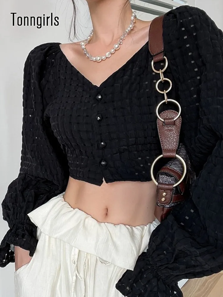 

Блузка женская в готическом стиле, с рукавом-фонариком и V-образным вырезом