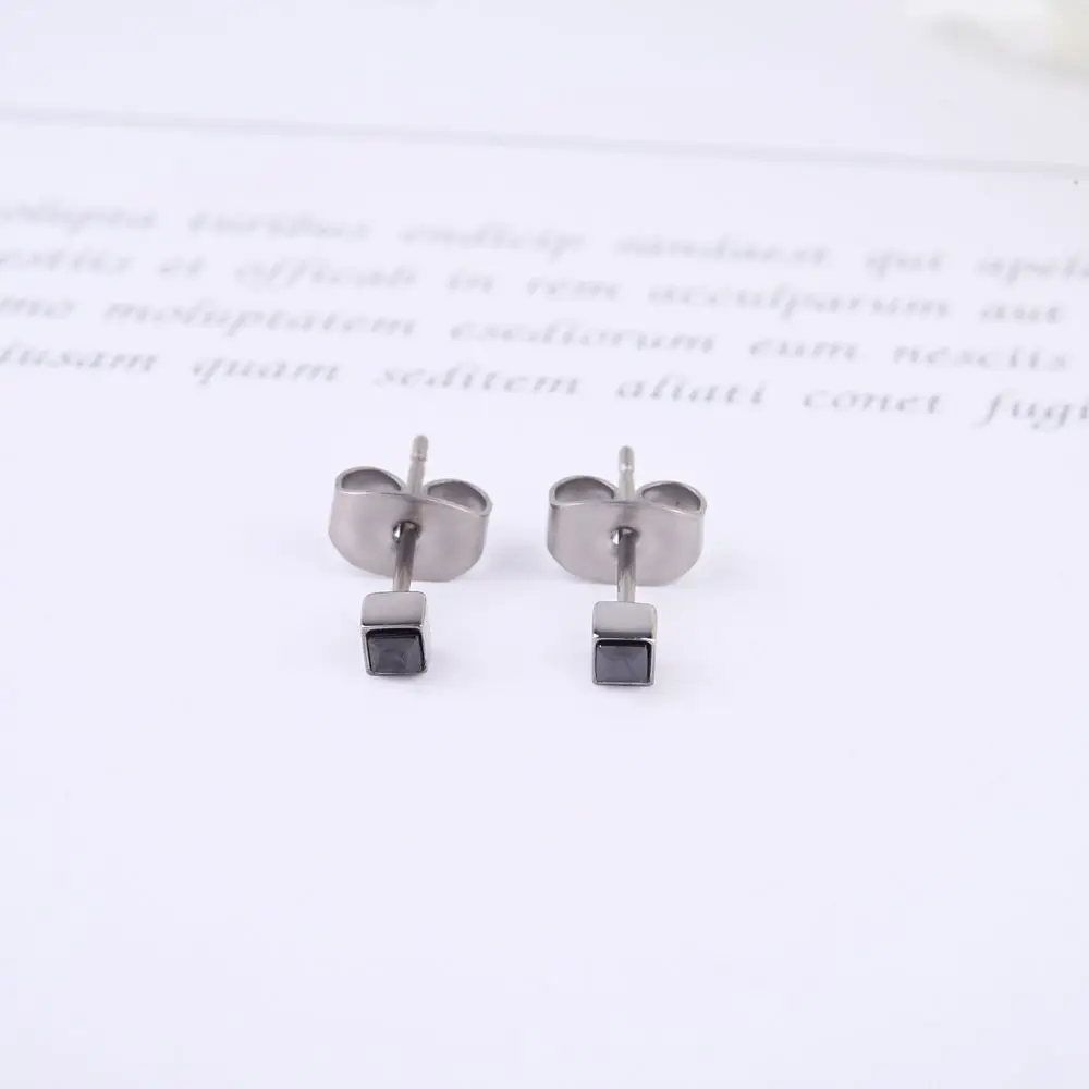 TGNEL серьги-гвоздики для женщин из чистого титана 2 6 мм черные/синие с фианитом