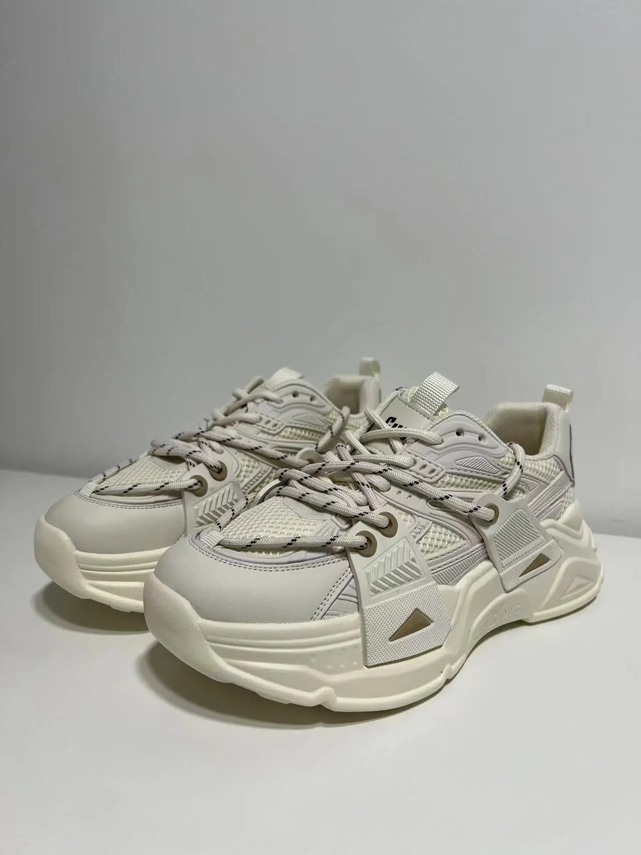 Platform Sneakers Women Patchwork Mesh Breathable Round Toe Mixed Color Lace-Up Soft Chunky Sole Ladies Trainers