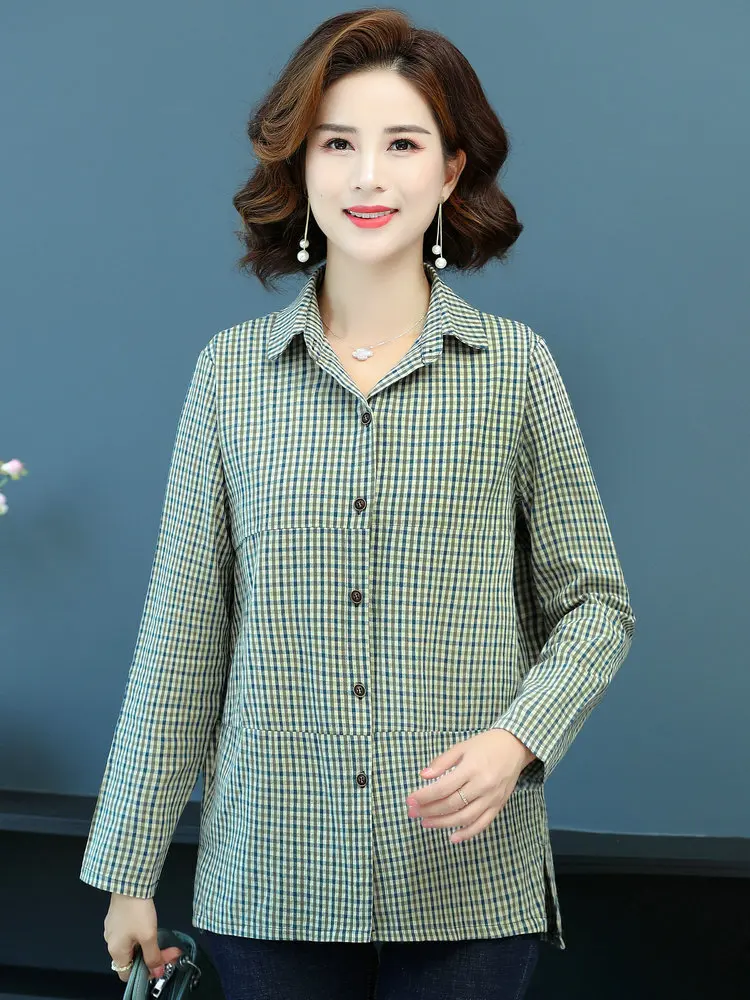 Женская хлопковая рубашка в красно-зеленую клетку с отложным воротником