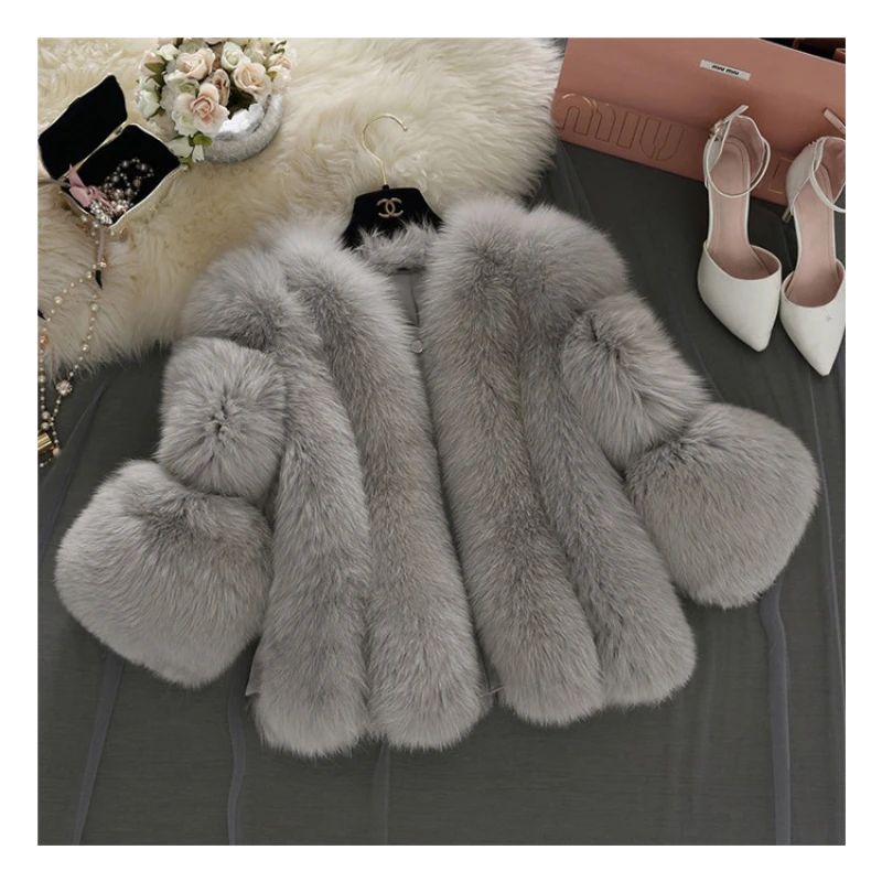 Winter New Fashion Brand Fake Fox Fur Coat Women Thermal Jacket Stitching Thick Faux Fur Women Coat Short Coat