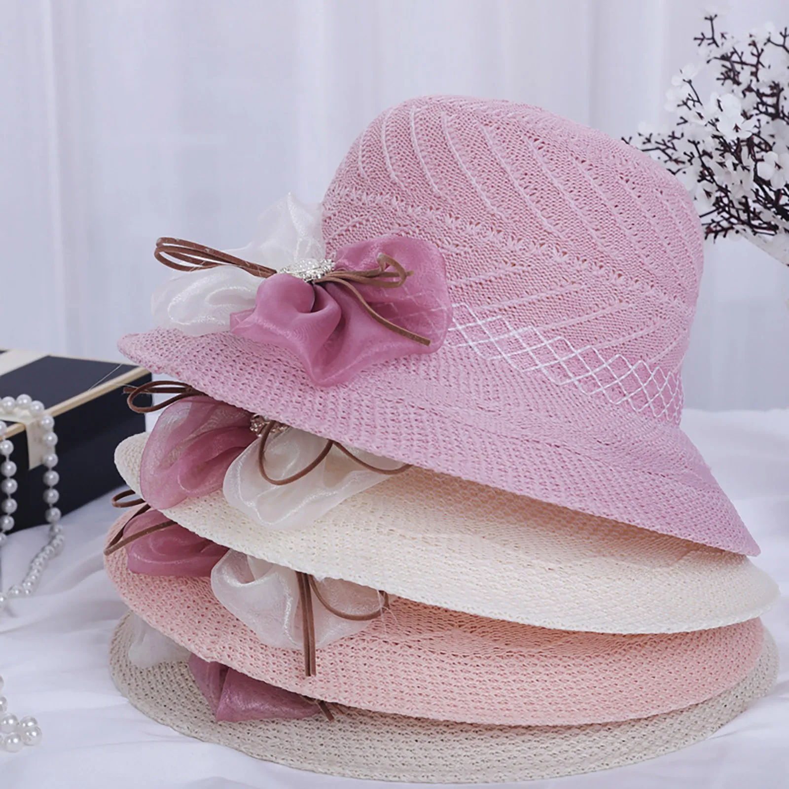 

Straw Hat Women Wide Brim Sun Protection Beach Hat Mesh Flowers Bowknot Straw Cap Casual Ladies Flat Top Elegant Hat