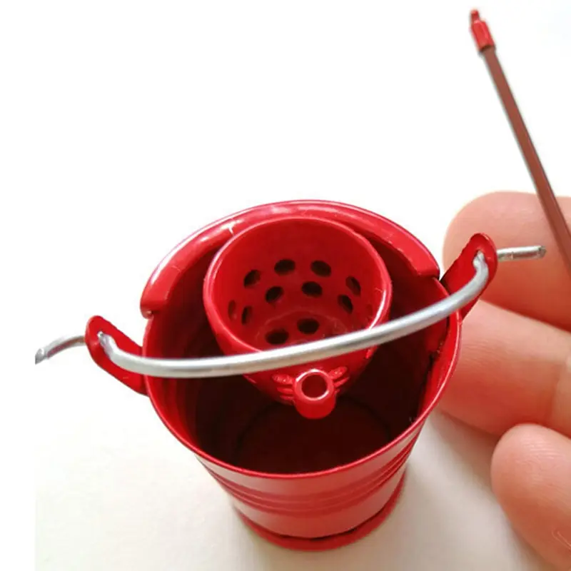 

2022 3pcs/set 1:12 Dollhouse Mini Kitchen Garden Mop Bucket Classic Pretend Play Furniture Cute Toys Creative Gifts Present