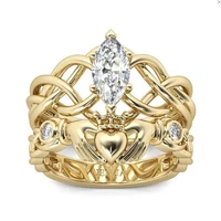 milan girl luxury golden hand holding love crown womens wedding ring exquisite with water drop peach heart zircon wholesale