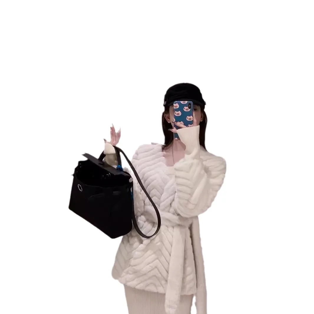 2024 зимнее новое модное плюшевое пальто из искусственной норки с v-образным