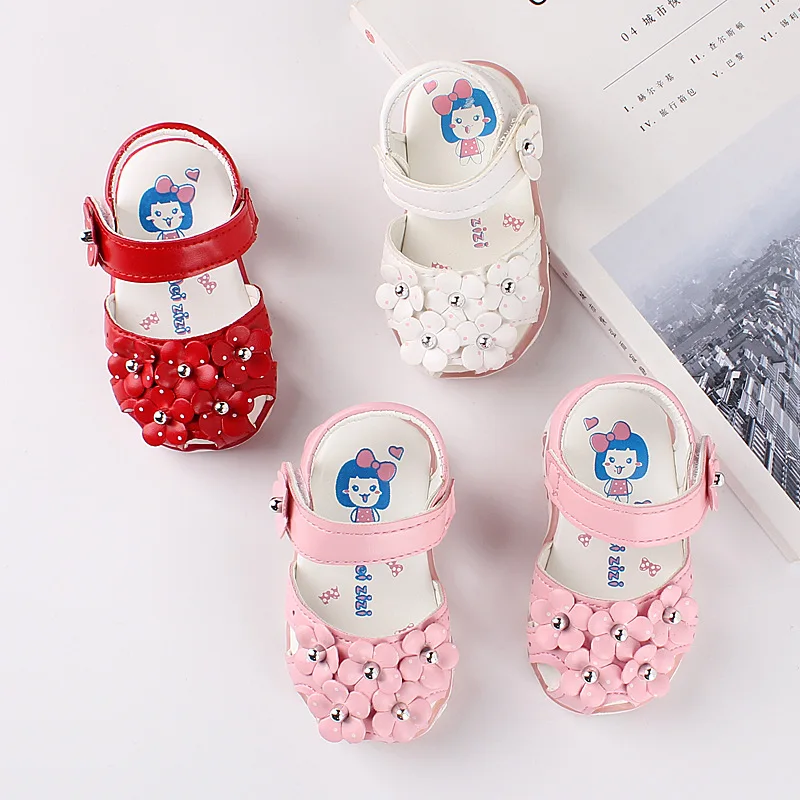 

Girls Sandals Summer LED with Lights New Toddler Shoes Flowers Luminous Lightweight Breathable Baby First Walkers Infant Sandals