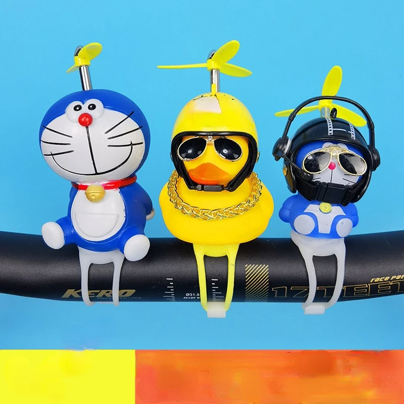 

Cartoon Yellow Duck Helmet Car Ornaments Motorcycle Auto Bike Social Propeller Turbo Dashboard Hanging Decoration Accesory