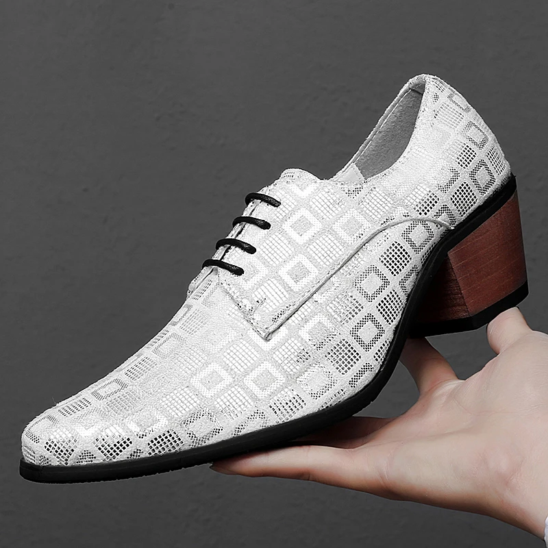 Модные мужские классические туфли на высоком каблуке с острым носком