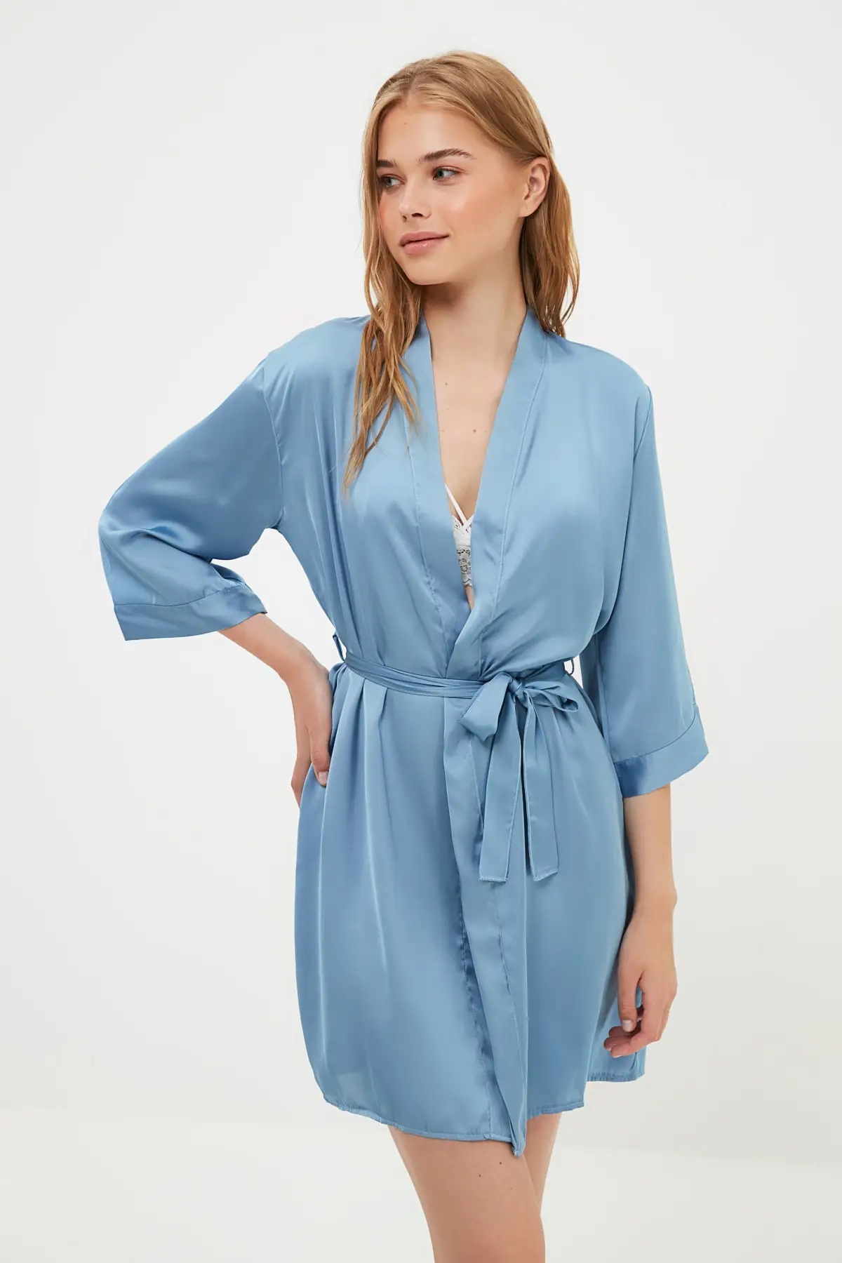 

Trendyol Satin Dressing Gown THMSS21SB0004