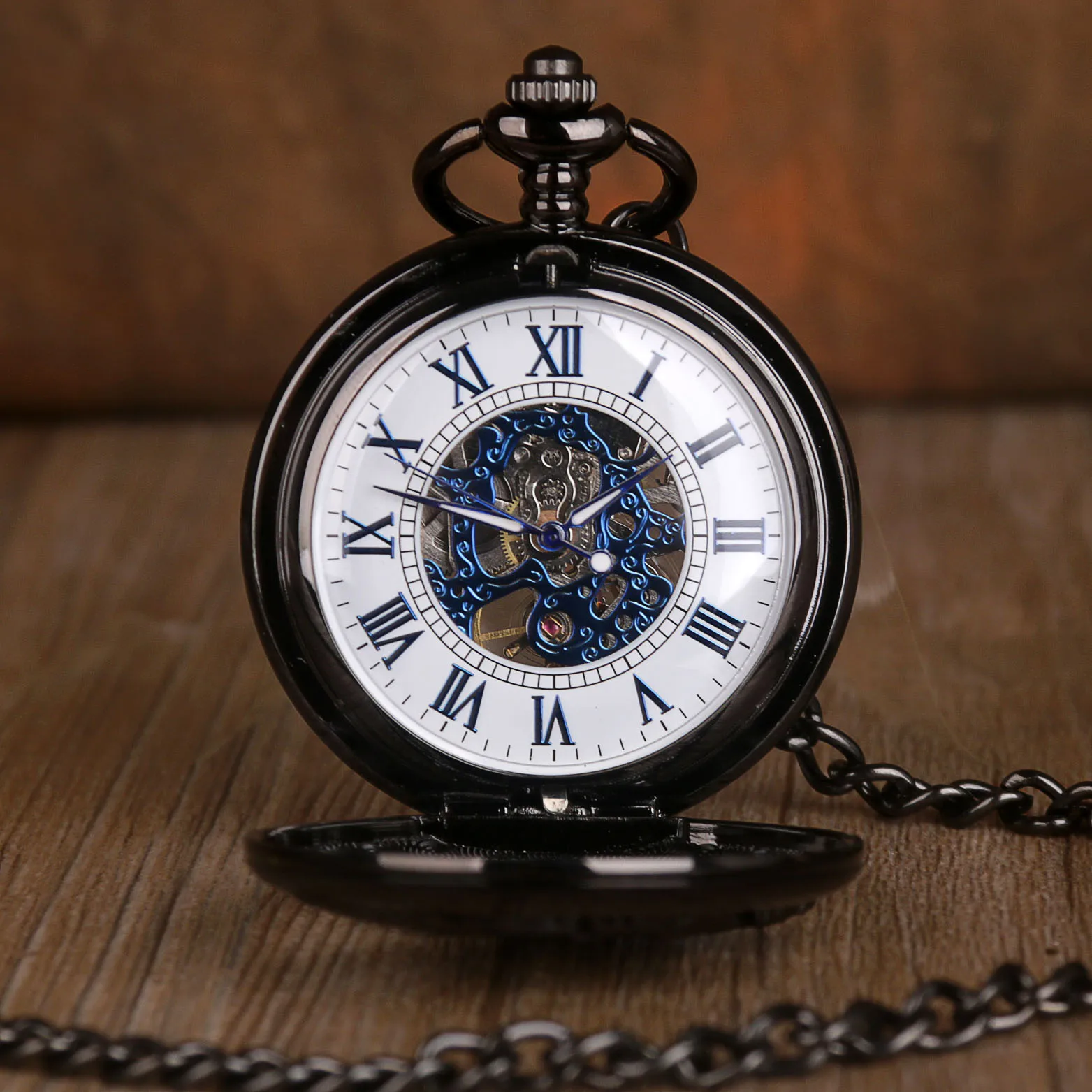 Personalized Vintage Mechanical Flip Pocket Watch Strap Pegasus Engraving Strap Chain Pendant Fashion Clock Men Women Gifts