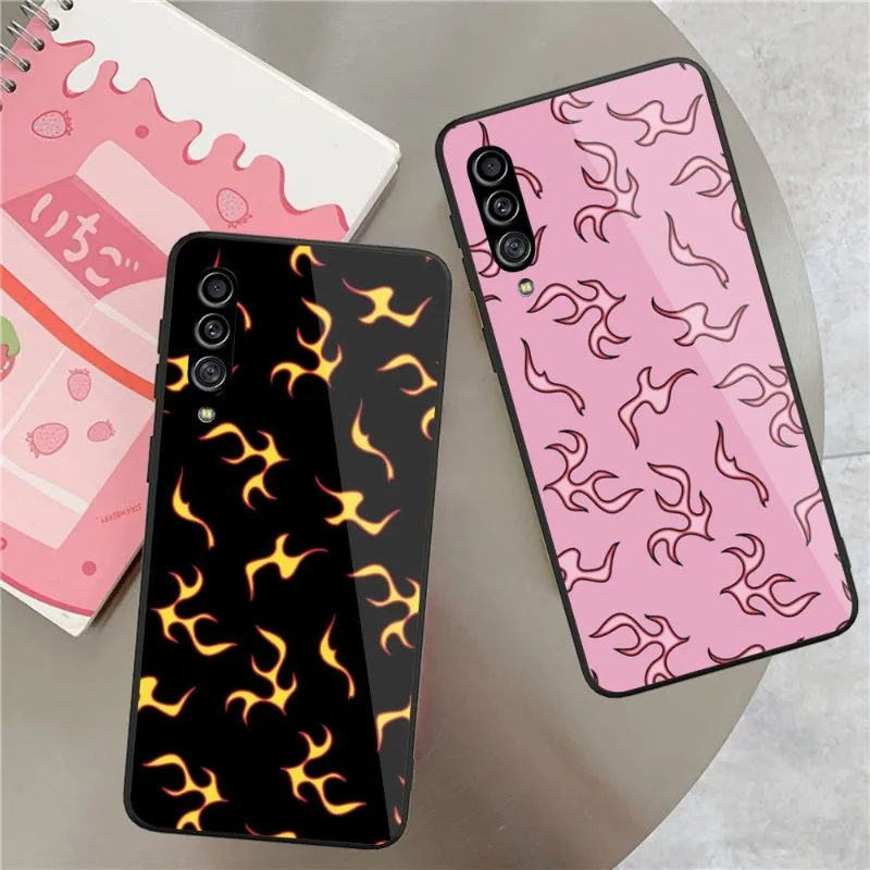 

Flame Aesthetic Phone Case For Samung A32 A51 A52 NOTE 10 20 S10 S20 S21 S22 Pro Ultra Black PC Glass Phone Cover