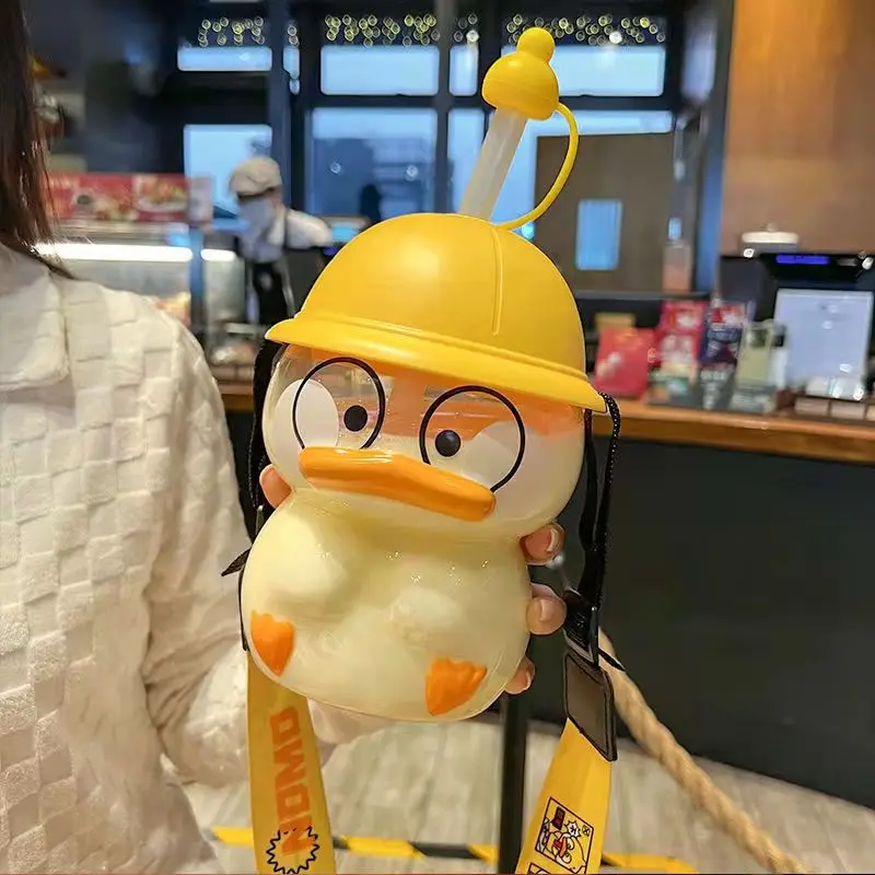 

1200 мл, портативная детская соломенная чашка, съемная большая емкость, чашка для живота, летняя дорожная чашка для воды с мультяшным утенком