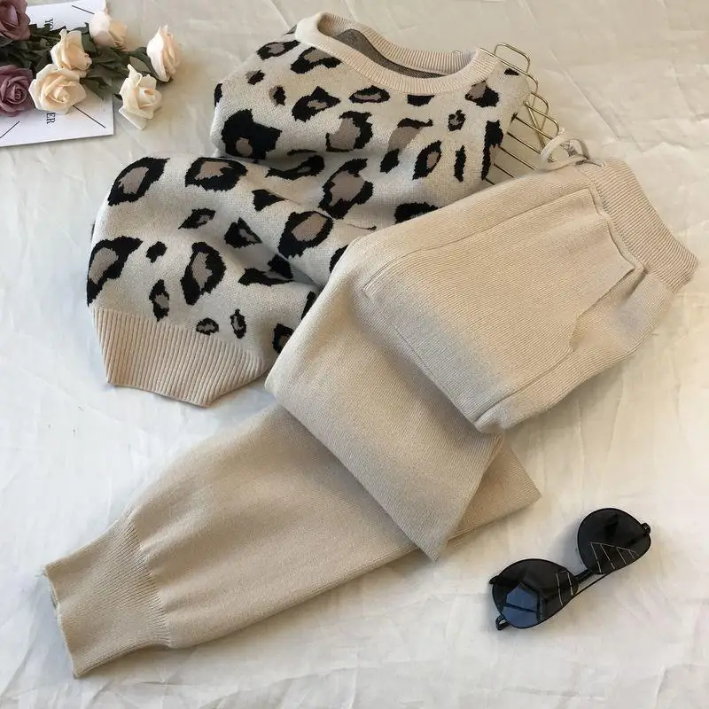 

Woman Leopard Printed Two Peice Suit Female Long Sleeve O-Neck Sweater Tops and Solid Color Harem Pants Casual Tracksuit G113
