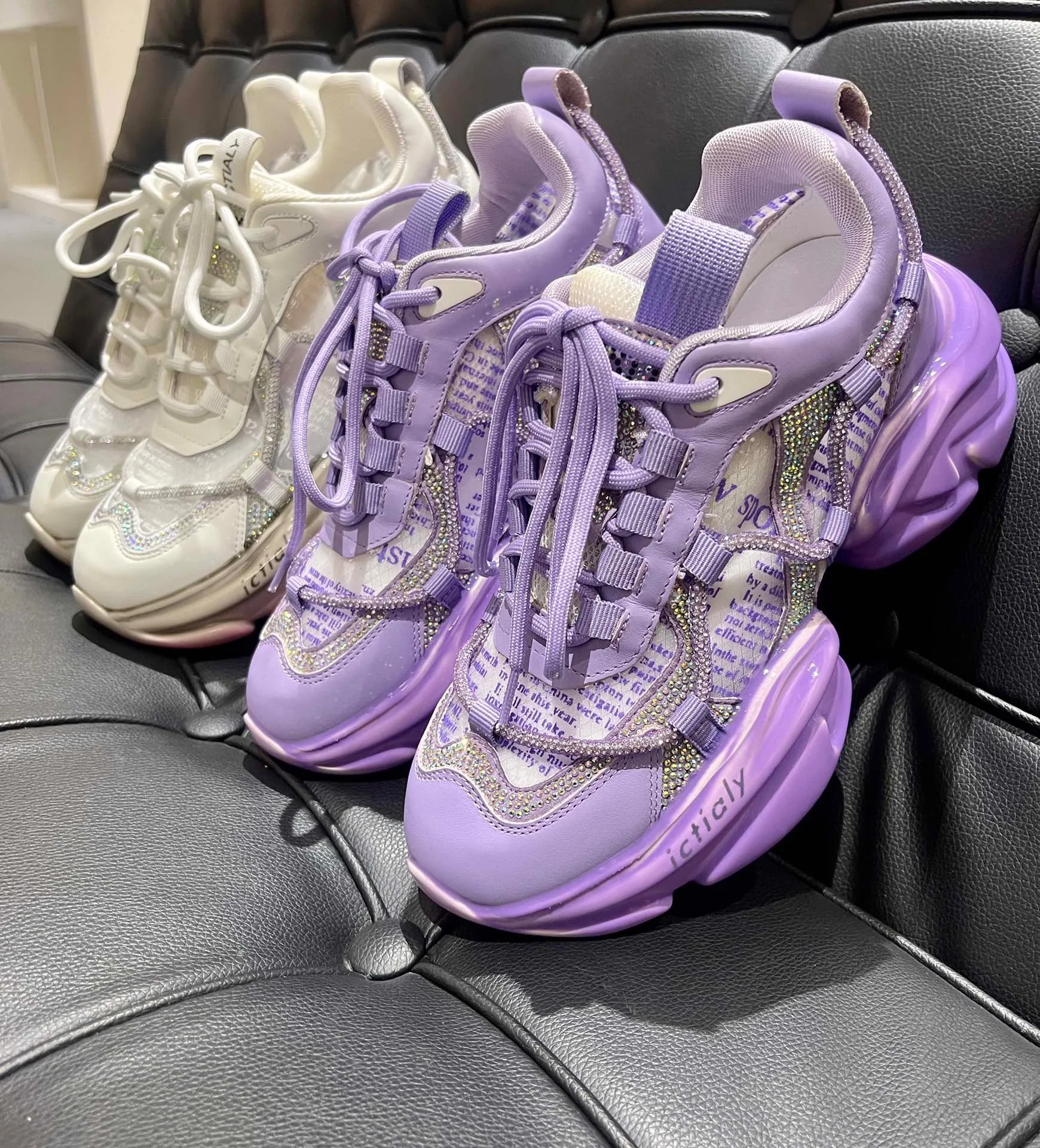 Женские сетчатые кроссовки из натуральной кожи