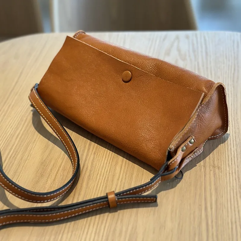 Женская сумка через плечо из воловьей кожи