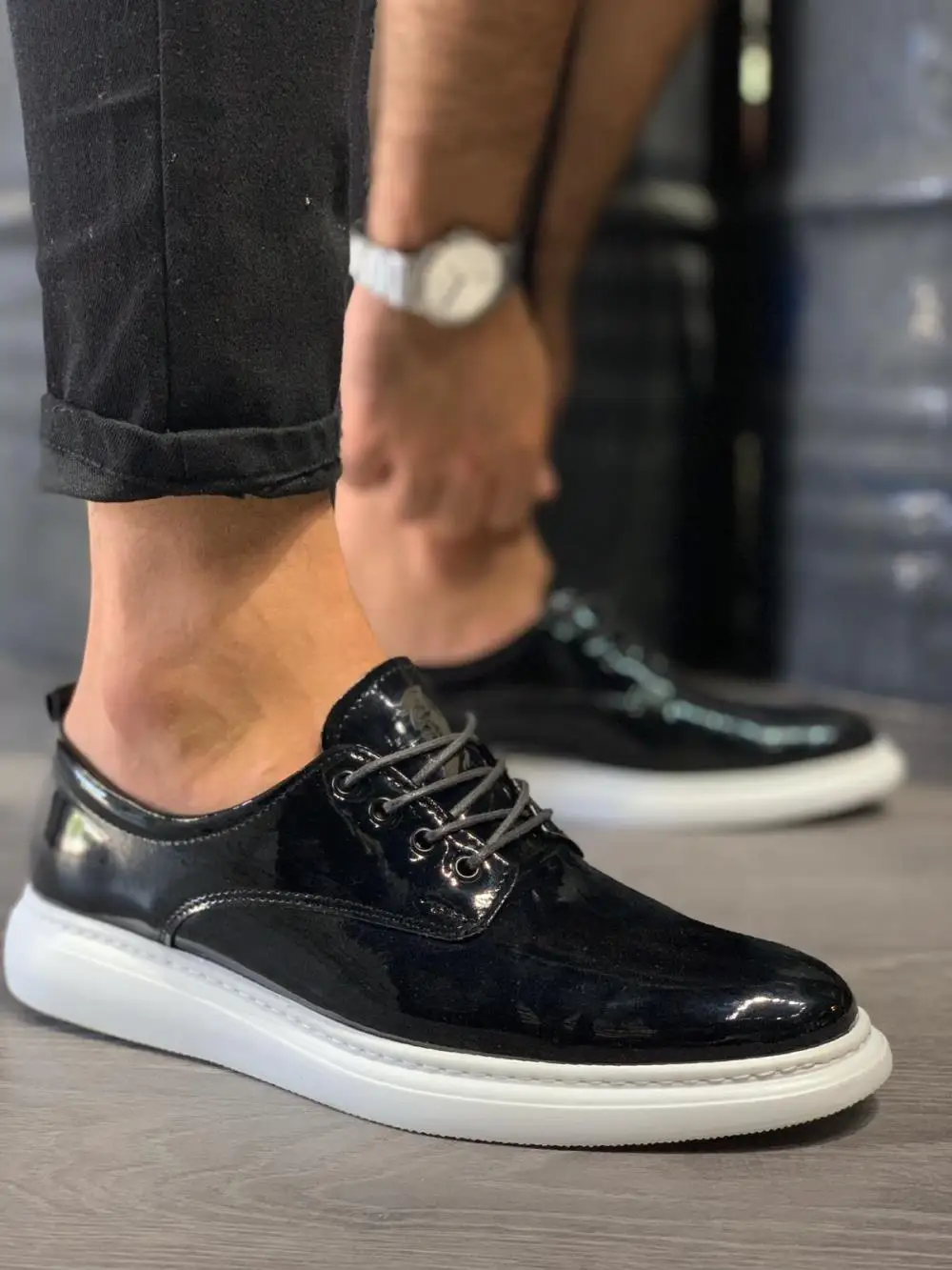 

Knack Men's Classic Shoes Black Color Patent Leather Lace Up Spring Season Polished Wedding Suits Formal Casual Stylish Fashion Dazzling Flexible Orthopedic Flat Sole Male Rubber Elegant Sneakers Cool Japanned 001