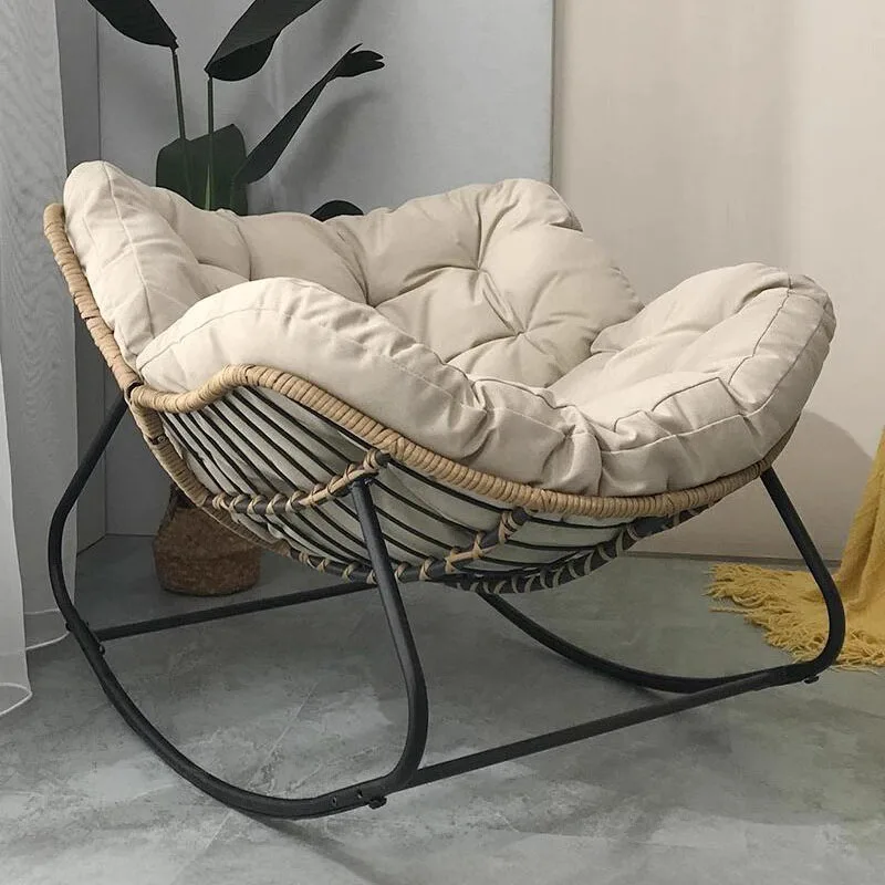 

Banquet Cushion Living Room Chairs Metal Apartment Waiting Comfortable Rocking Chairs Lazy Minimalist Chaise Interior Furniture