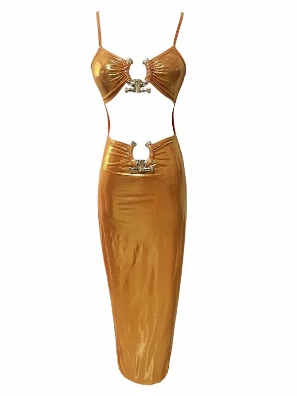 Соблазнительное очаровательное позолоченное яркое цветное платье на бретельках