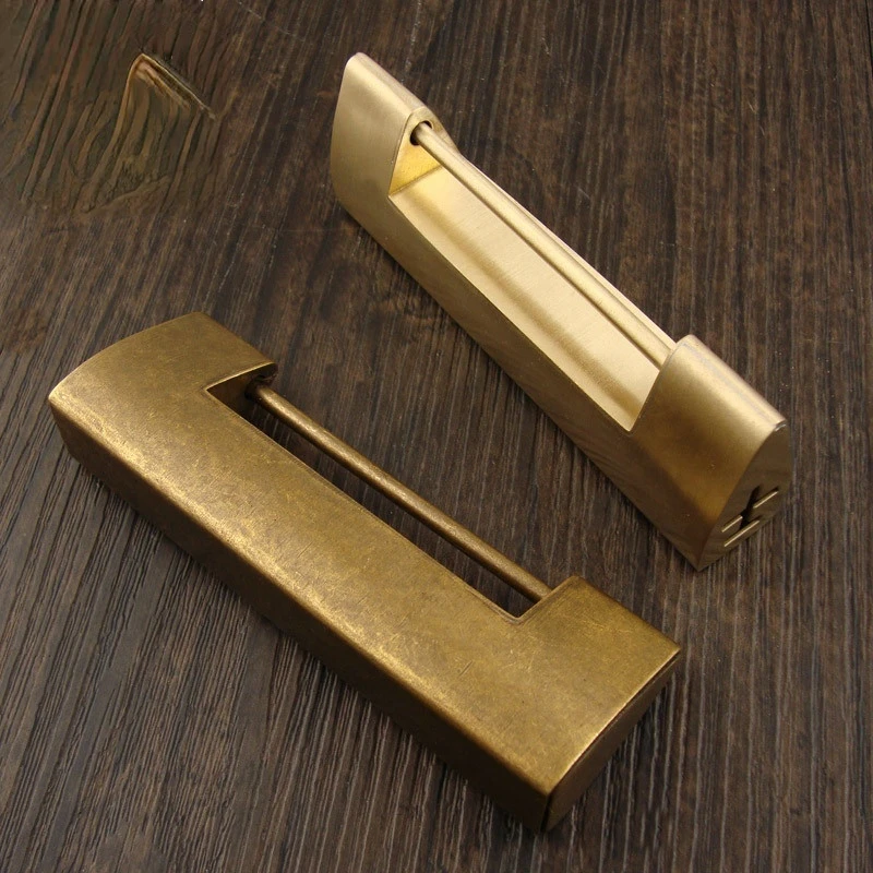 

Chinese style Antique Copper padlock Old-fashioned lock Retro Smooth Ancient latch Furniture cupboard Wooden door lock