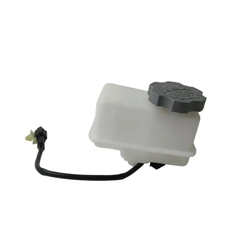 Фото Новый бачок для тормозной жидкости A02Q для Ssangyong Istana MB100, для MB100 1995-2004 OM661 2.3 A661430310 №4