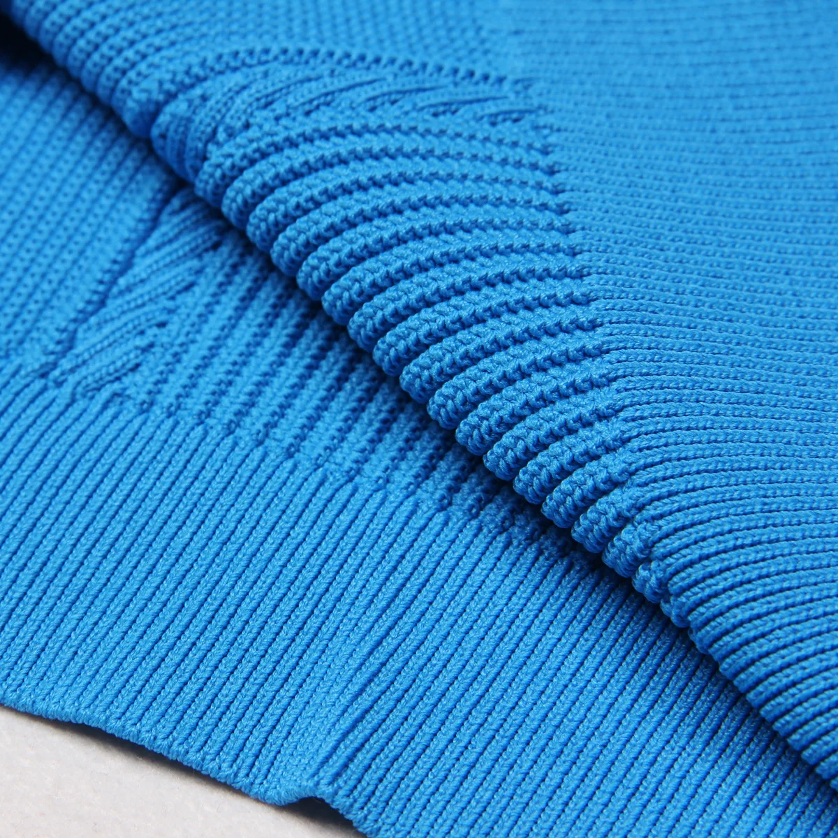 ZJYT мода 2025 весна лето пуловер с металлическими пуговицами свитера женские