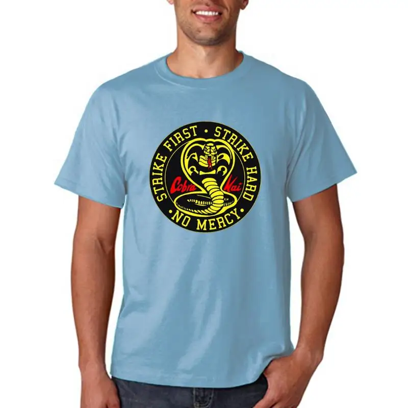 

Наименование: принт король кобры в европейском и американском королевском дворе, летняя хлопковая модная высококачественная одежда с коро...