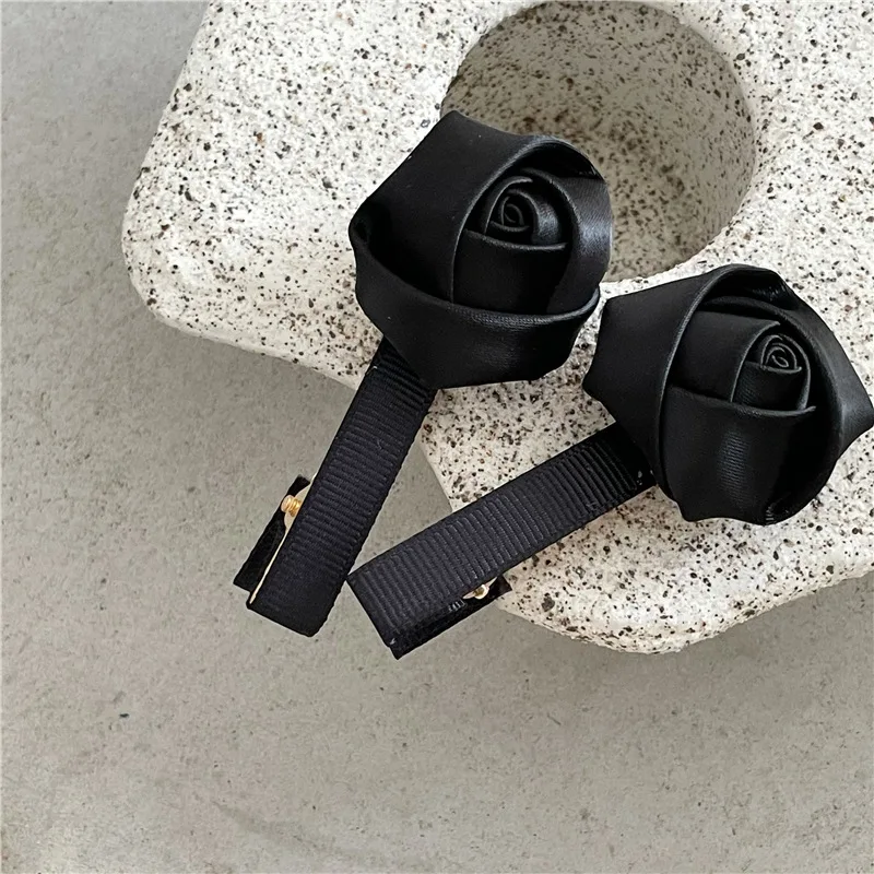 Женские заколки для волос с черной розой 2 шт. элегантные атласные однотонные