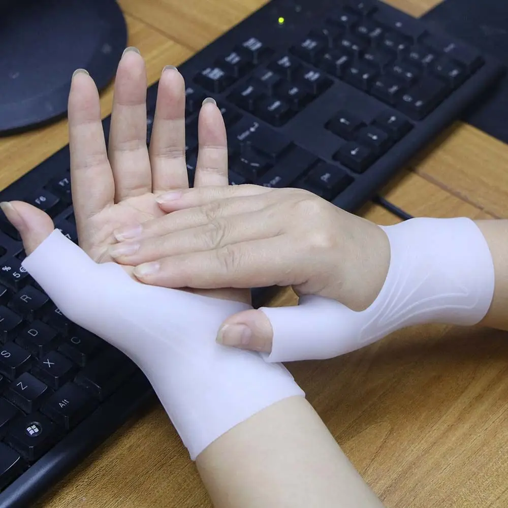 

Pressure Corrector Mouse Hand Therapy Gloves Thumb Support Gloves Sports Wrist Brace Carpal Protection Gloves