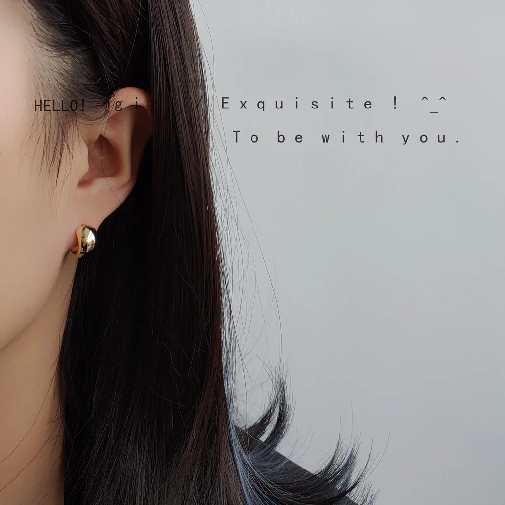 Женские серьги-гвоздики из 14-каратного золота с эффектом аллергии |