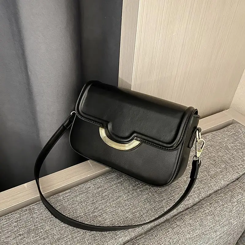 Vintage Women Shoulder Bag Luxury Designer Underarm Bag High Quality Retro Ladies Handbag Texture Chain Crossbody Bags for Women