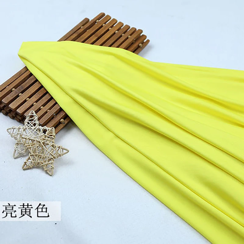 Четырехсторонняя тянущаяся ткань для путешествий Акула молочный шелк мягкая и