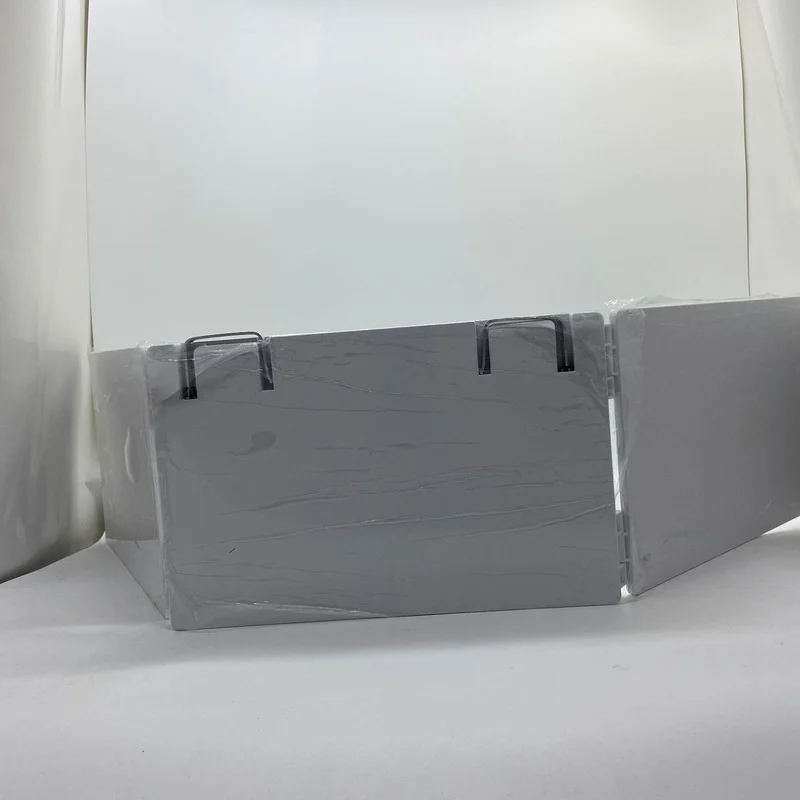 Зеркало для макияжа складное тройного сложения 360 градусов |