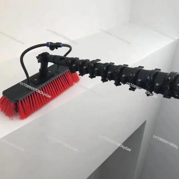 Телескопический удлинитель для очистки окон с шлангом