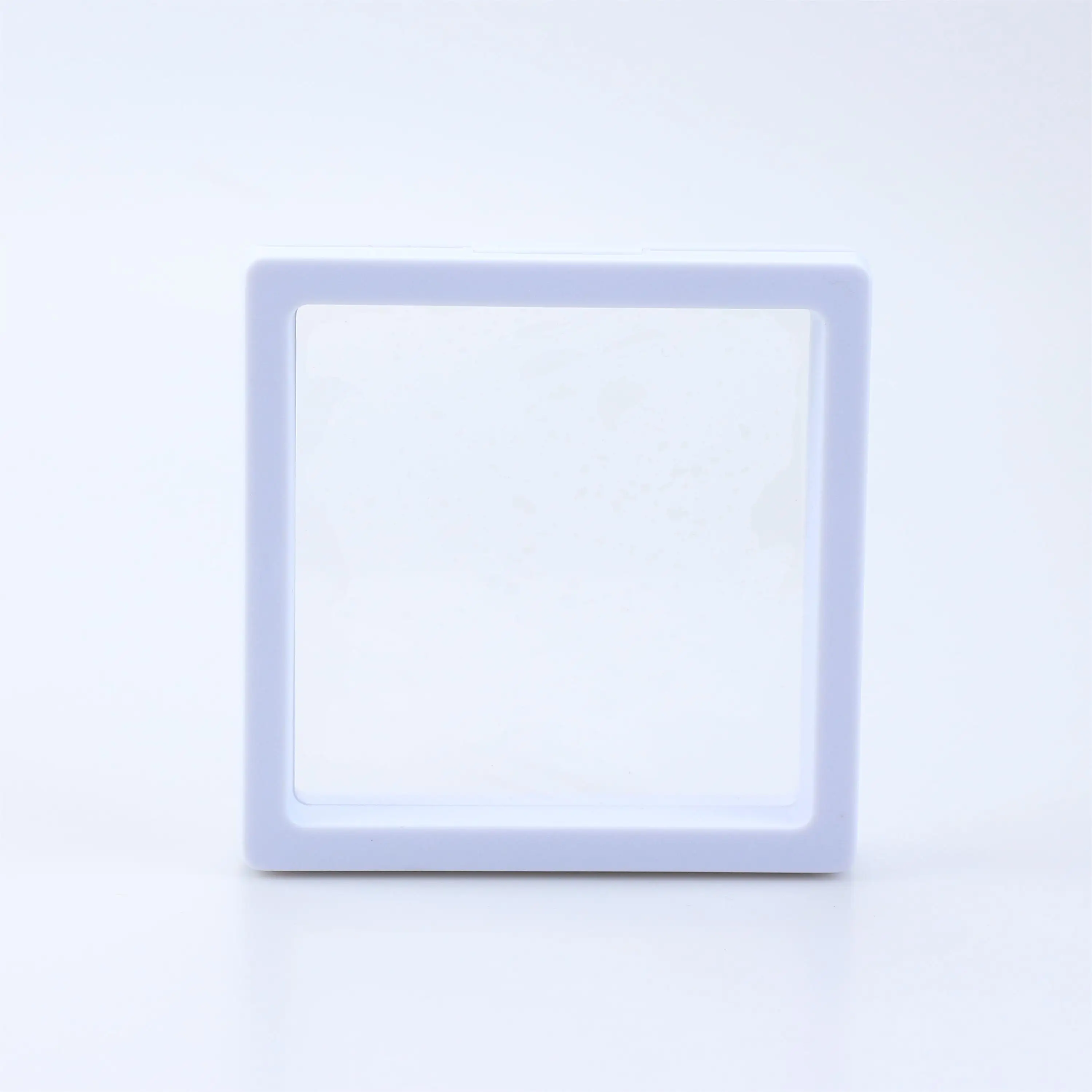 Прозрачный пластиковый органайзер для украшений