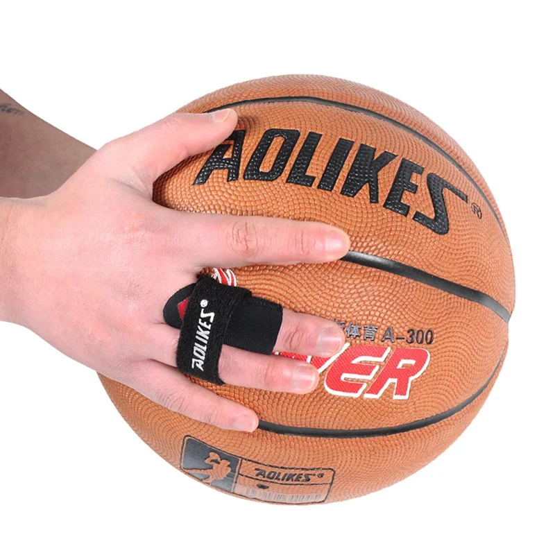

New Compression Finger Split Protector Support Guard for Safety Sports Basketball Volleyball Protection Finger Joint Sleeve