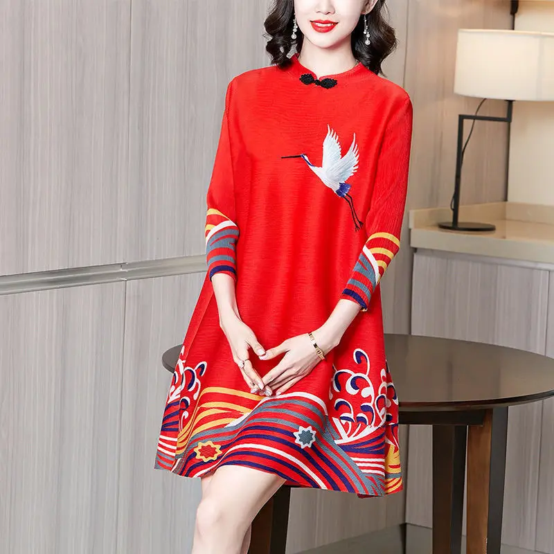 

Chinese style printed pleated dress 2021 spring and autumn new retro western style loose large size age-reducing A-line skirt